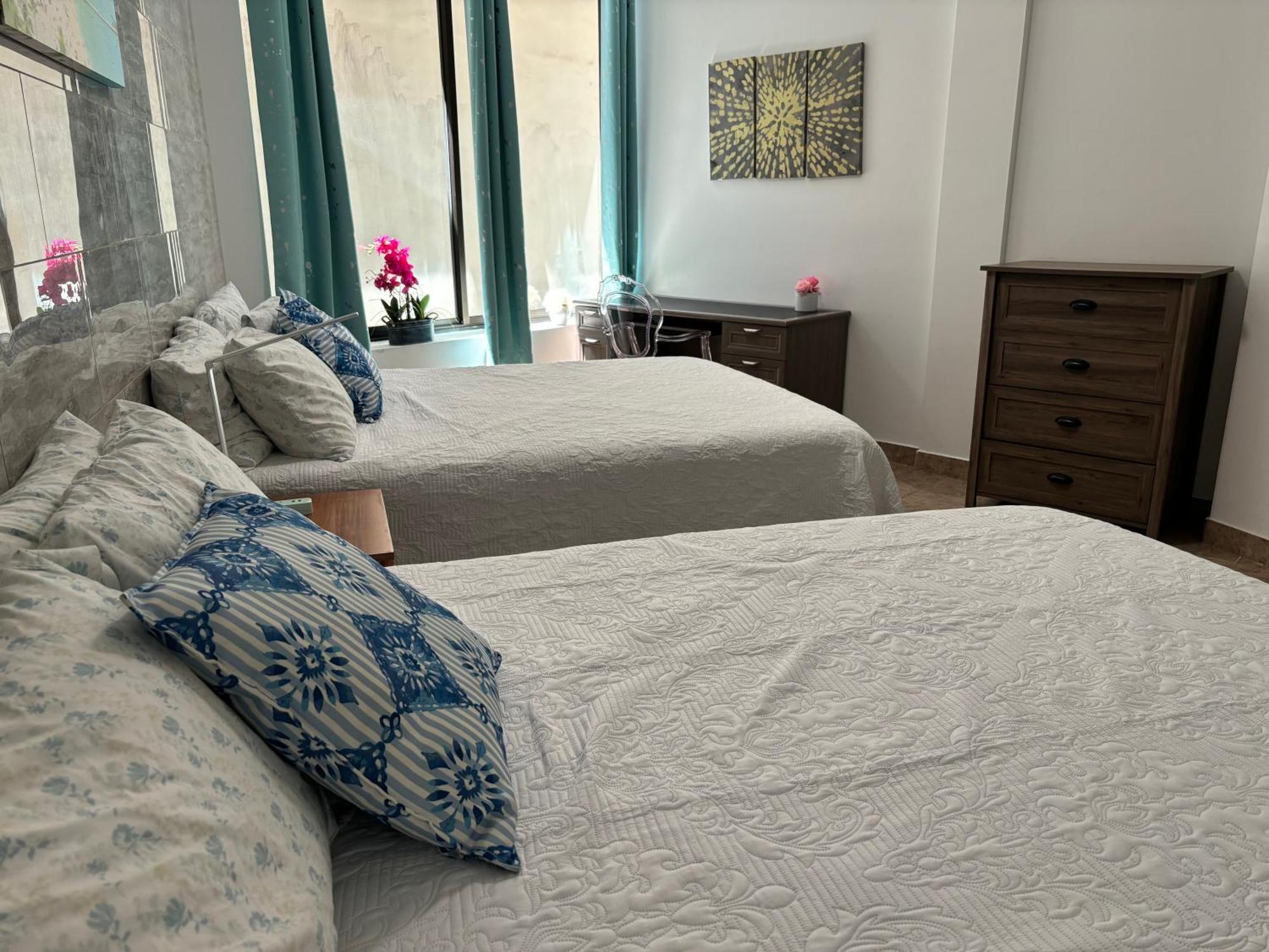 2Br Downtown High Ceiling Free Parking And Wifi Lejlighed Honolulu Eksteriør billede