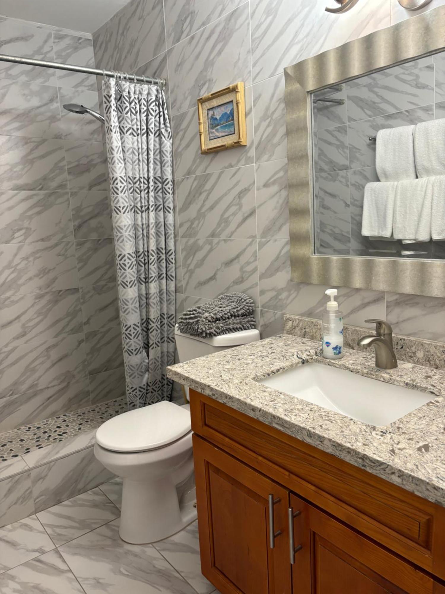 2Br Downtown High Ceiling Free Parking And Wifi Lejlighed Honolulu Eksteriør billede