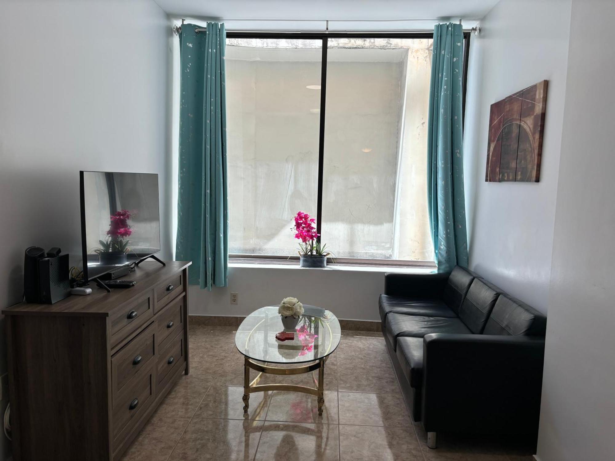 2Br Downtown High Ceiling Free Parking And Wifi Lejlighed Honolulu Eksteriør billede